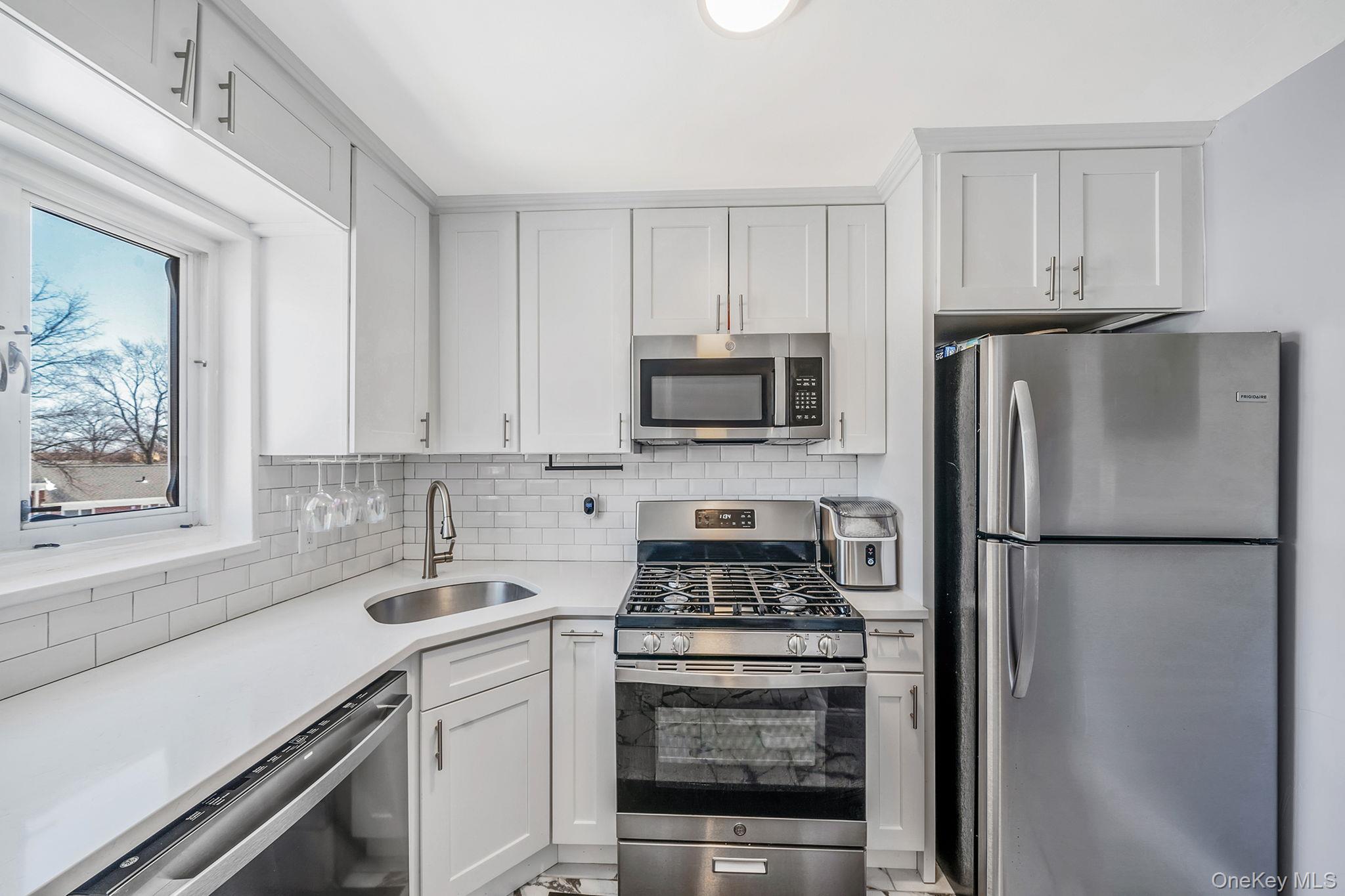 #15 photo, 224-24 Manor Road, Queens Village , NY 11427