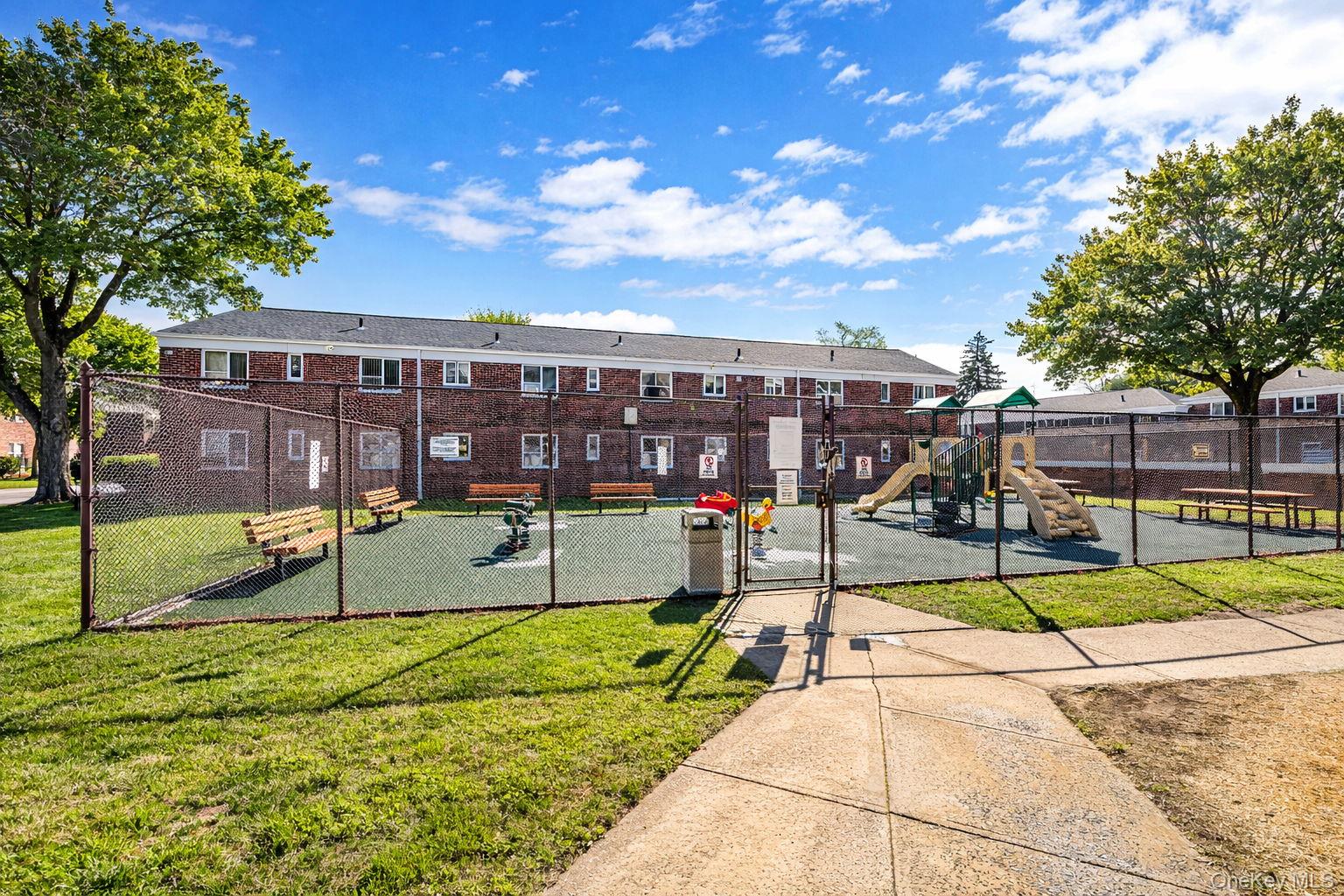 #6 photo, 224-24 Manor Road, Queens Village , NY 11427