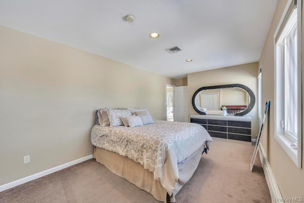 #20 photo, 436 8th Street, Саффолк ‖ Bohemia , NY 11716