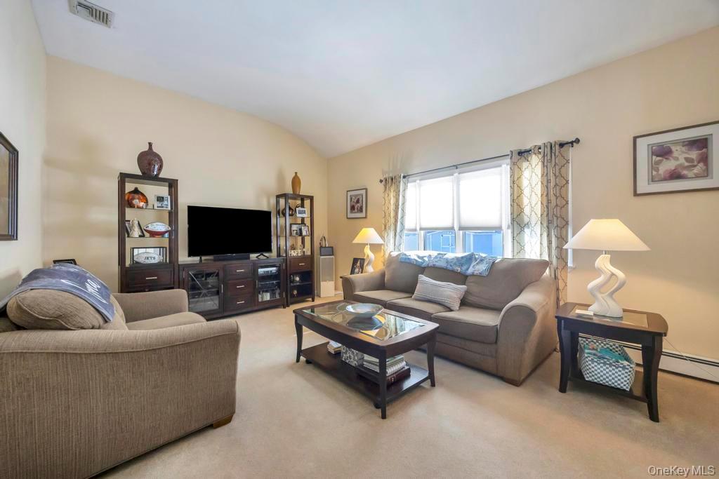 #6 photo, 436 8th Street, Саффолк ‖ Bohemia , NY 11716