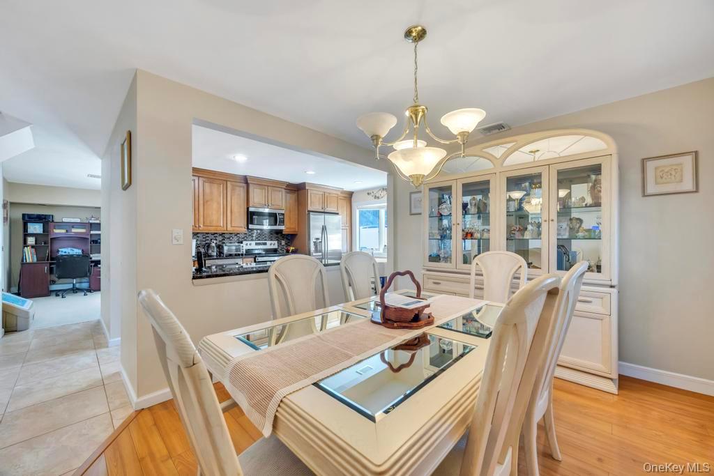 #8 photo, 436 8th Street, Саффолк ‖ Bohemia , NY 11716