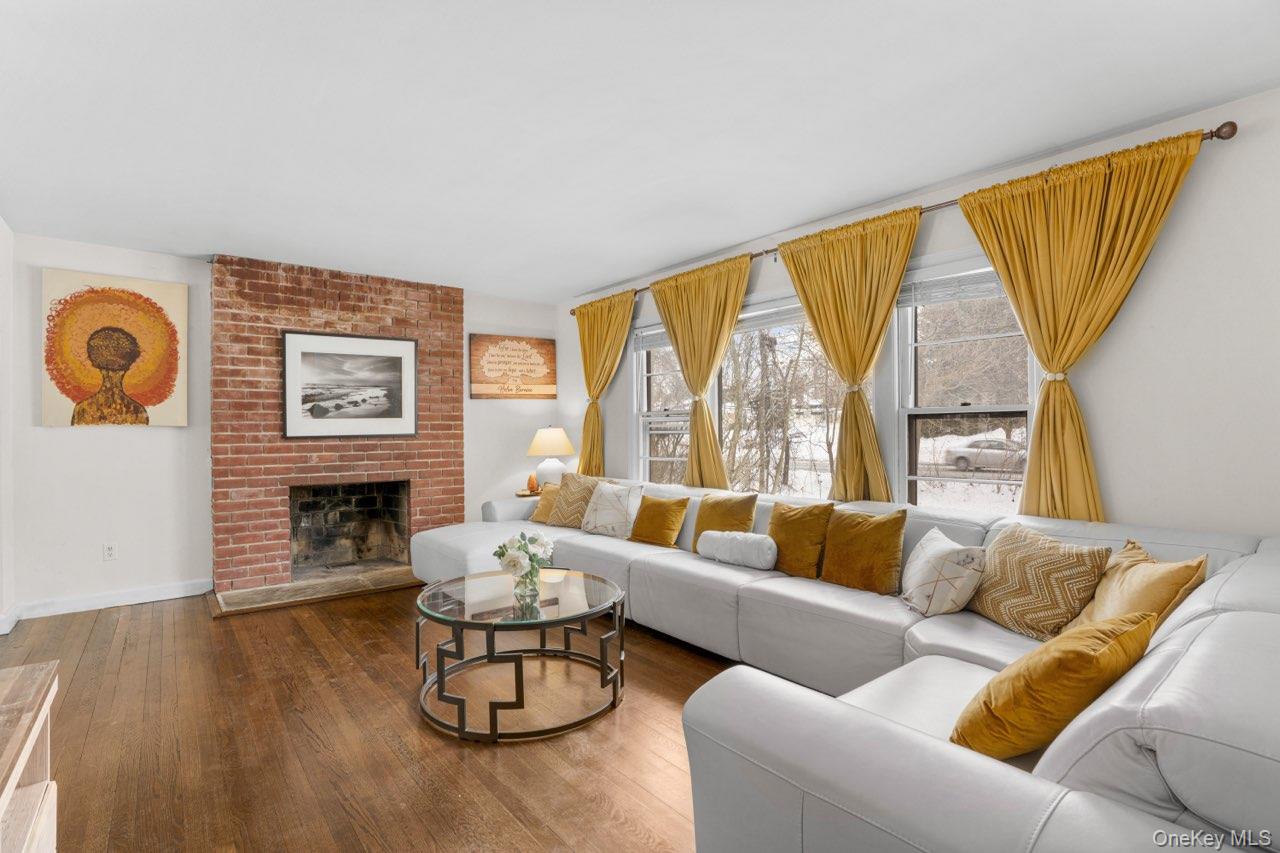 #4 photo, 1015 Mamaroneck Avenue, White Plains , NY 10605