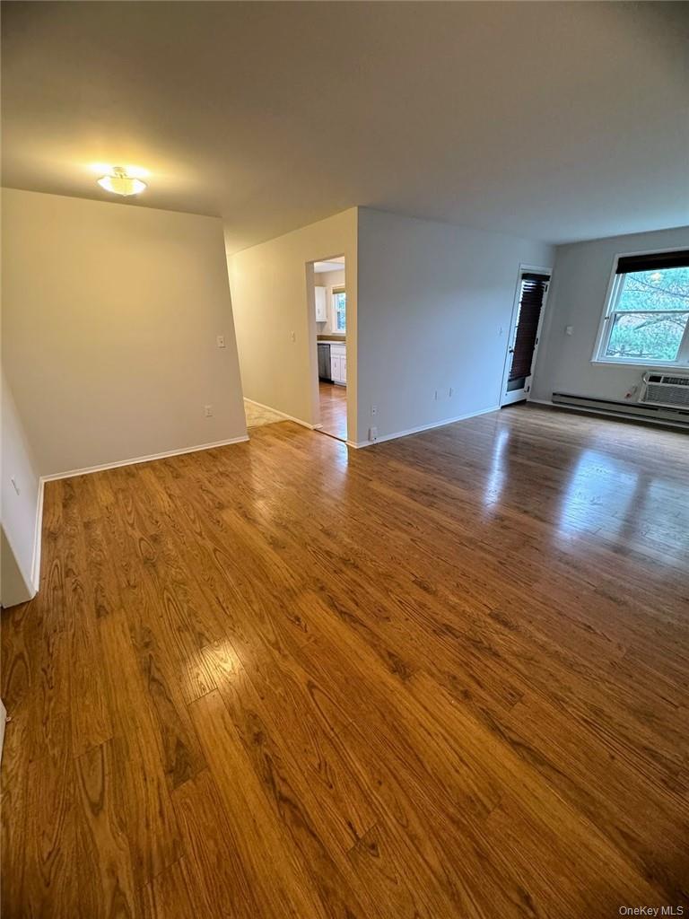 #2 photo, 716 Sierra Vista Lane, Valley Cottage , NY 10989