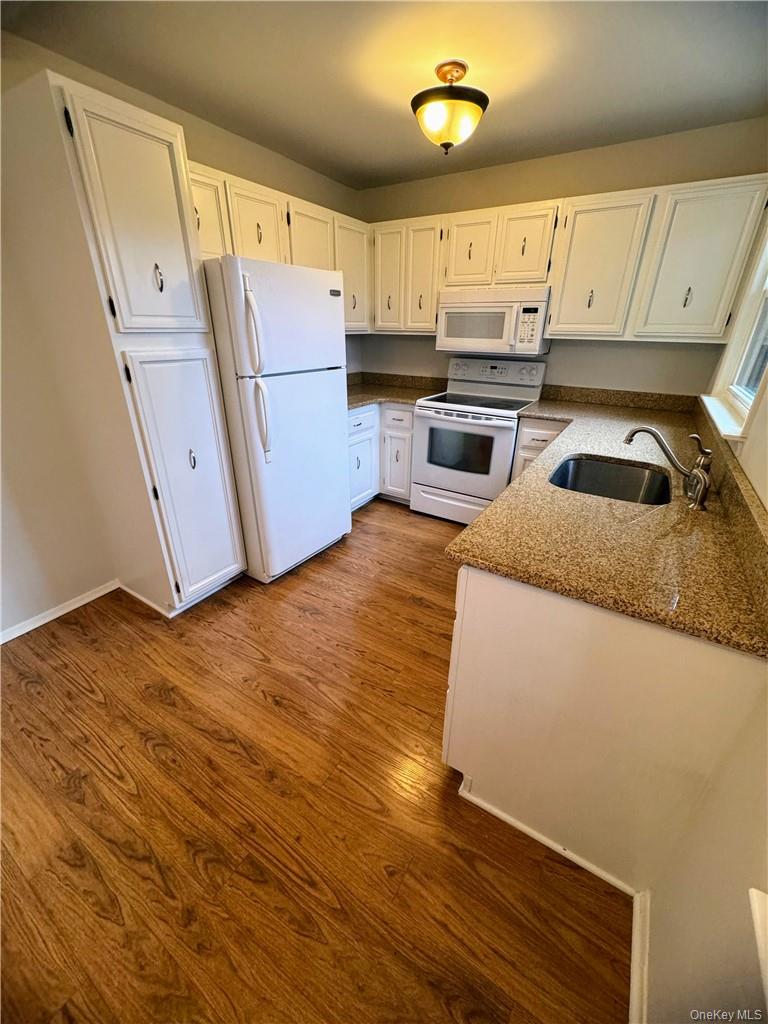 #5 photo, 716 Sierra Vista Lane, Valley Cottage , NY 10989