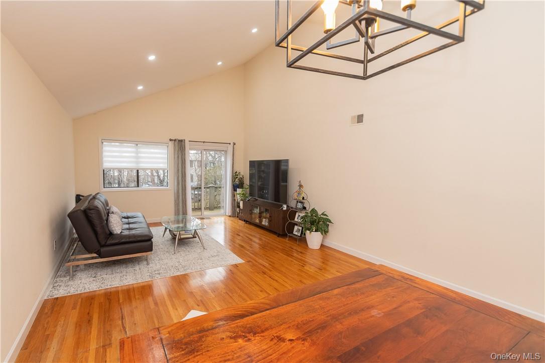 #5 photo, 135 W Nyack Road, Nanuet , NY 10954