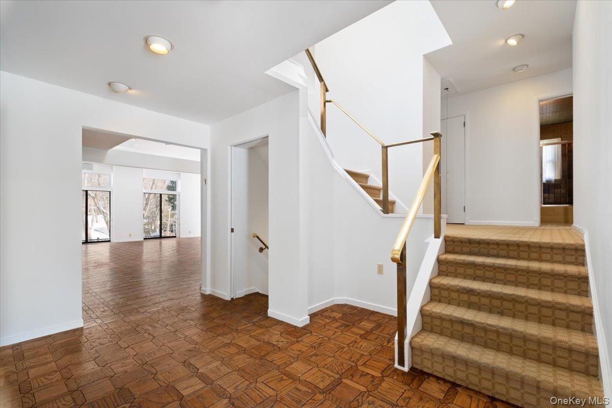 #11 photo, 3 Runyon Place, Scarsdale , NY 10583