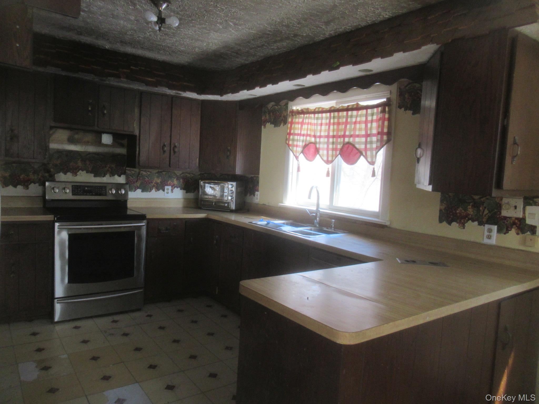 #5 photo, 246 Skyline Drive, Highland Mills , NY 10930