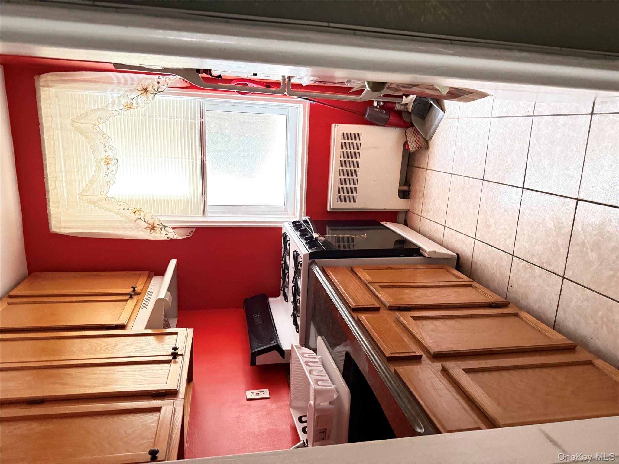 #7 photo, 1133 Midland Avenue, Bronxville , NY 10708