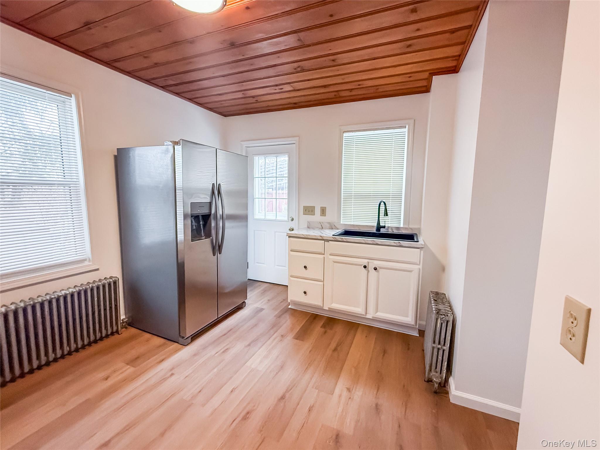 #3 photo, 2-4 Elm Place, Poughkeepsie , NY 12601