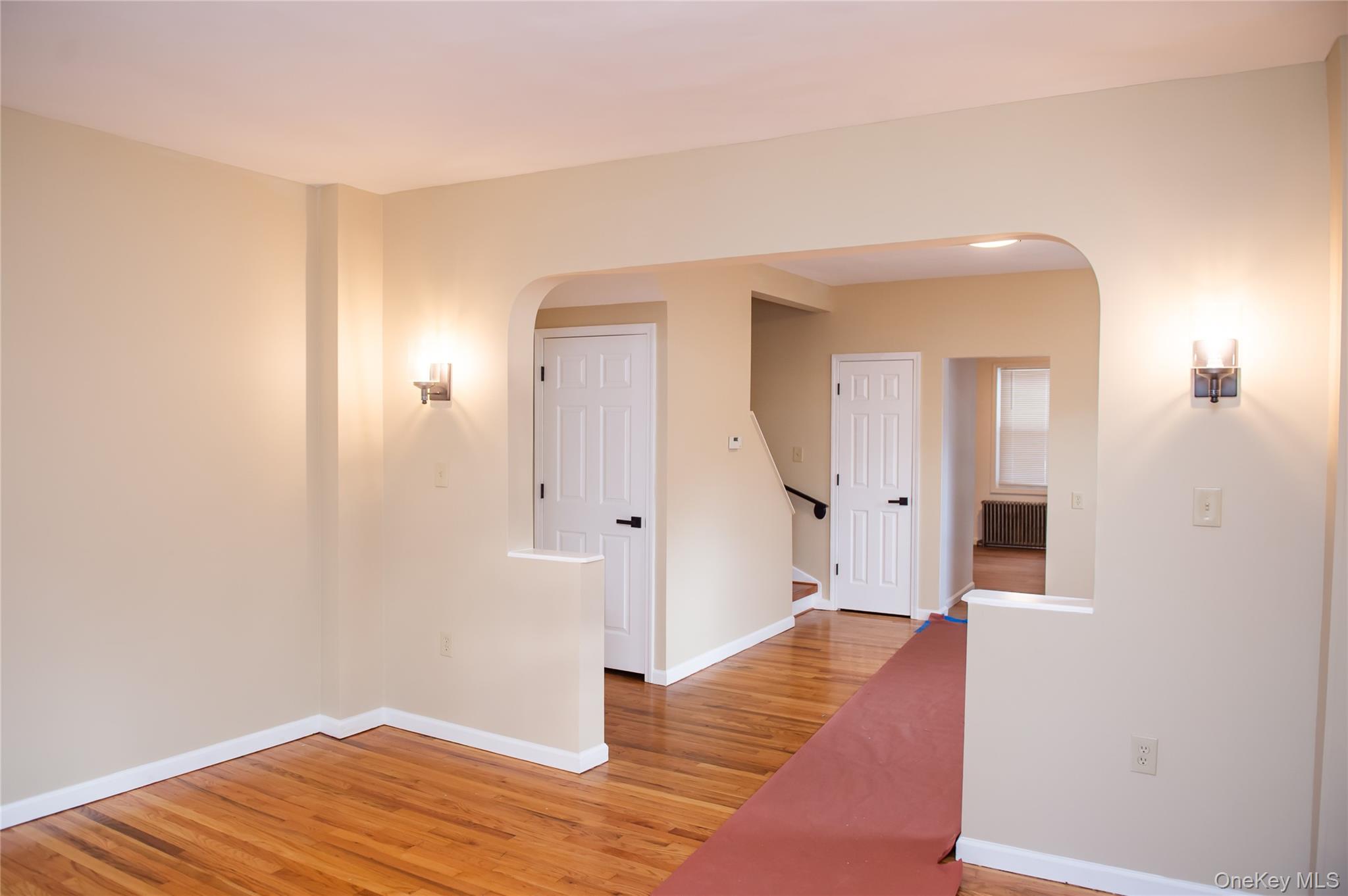 #4 photo, 2-4 Elm Place, Poughkeepsie , NY 12601