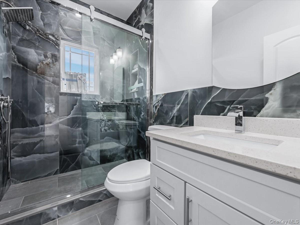 #15 photo, 42 Williamson Street, East Rockaway , NY 11518