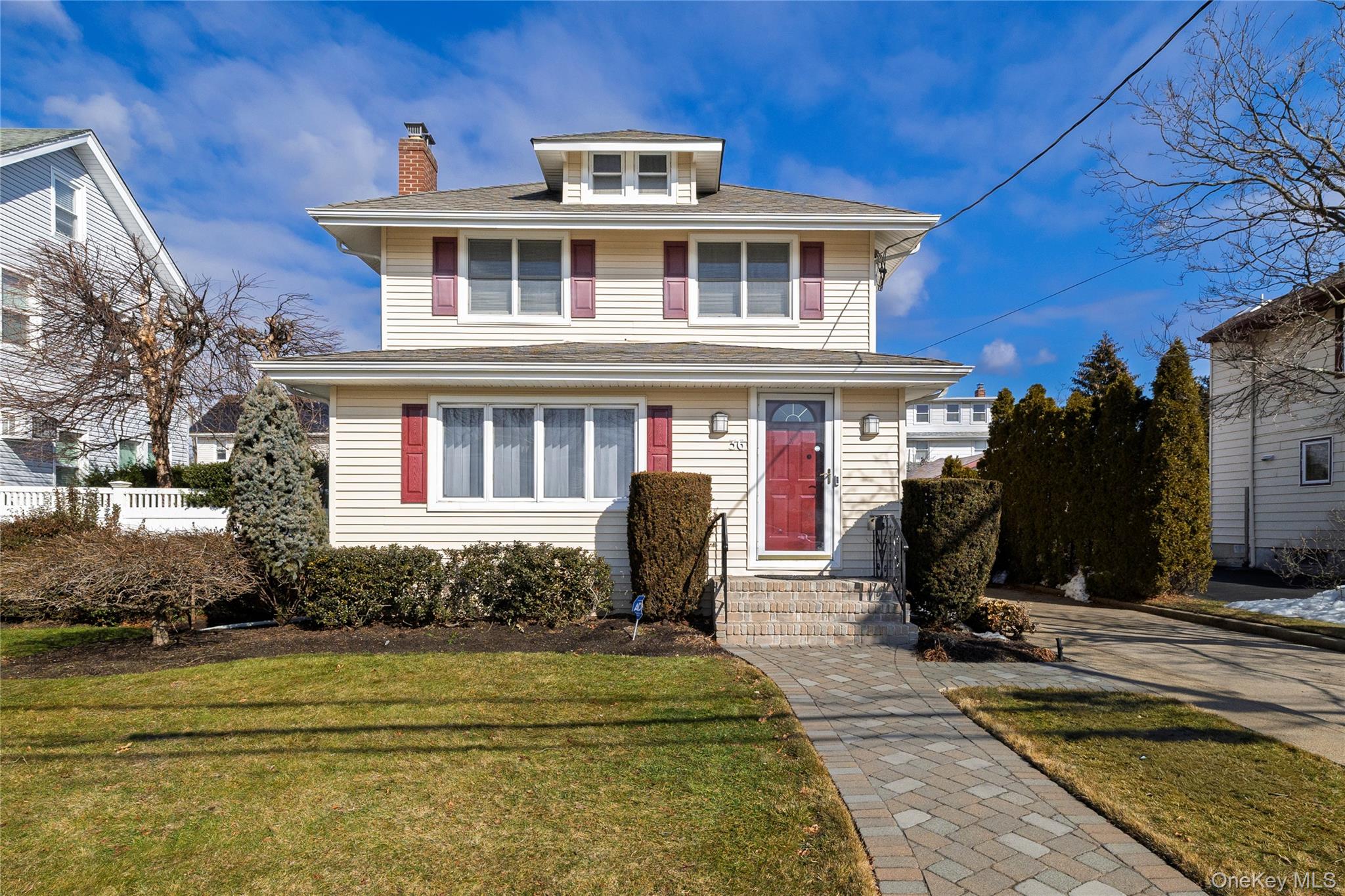 #1 photo, 36 W Windsor Parkway, Oceanside , NY 11572