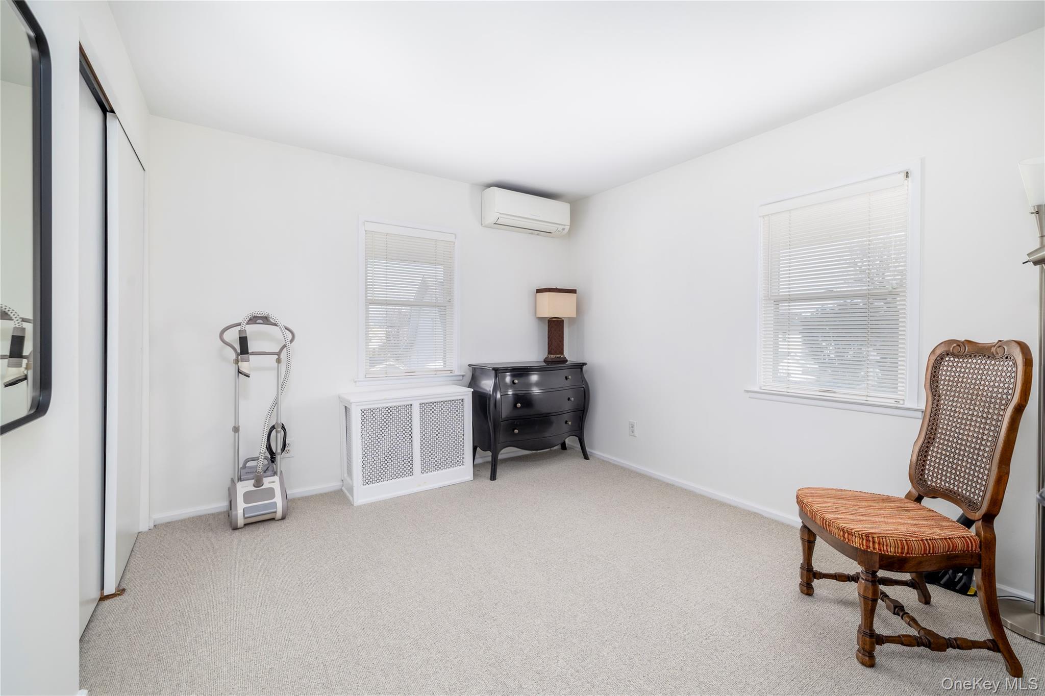 #14 photo, 36 W Windsor Parkway, Oceanside , NY 11572