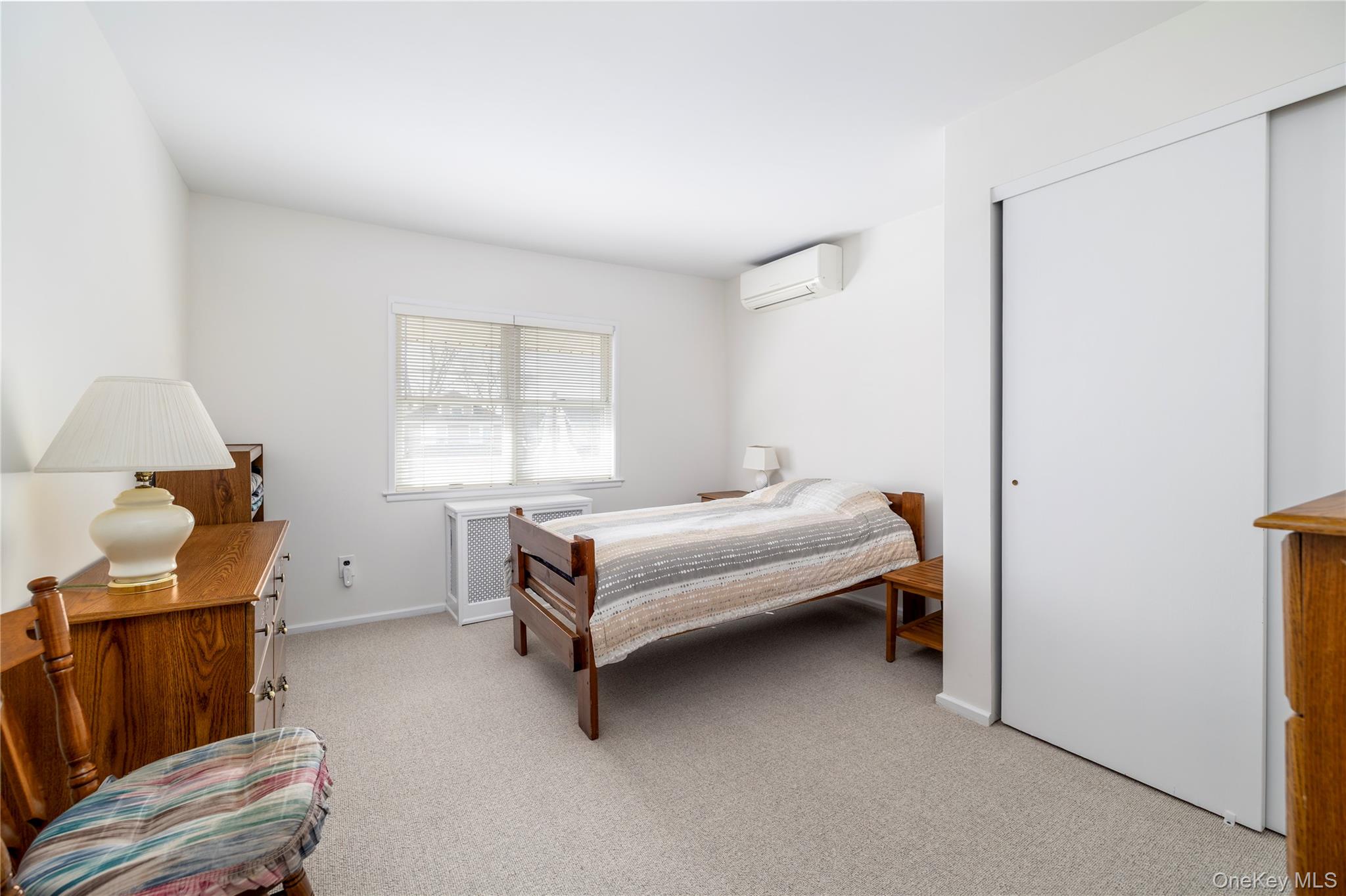 #17 photo, 36 W Windsor Parkway, Oceanside , NY 11572