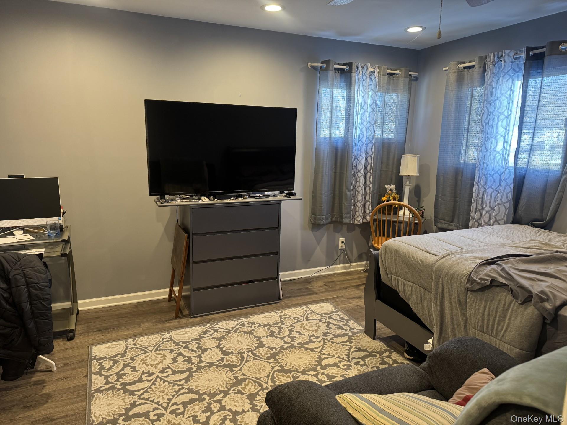 #7 photo, 1520 N Thompson Drive, Bay Shore , NY 11706