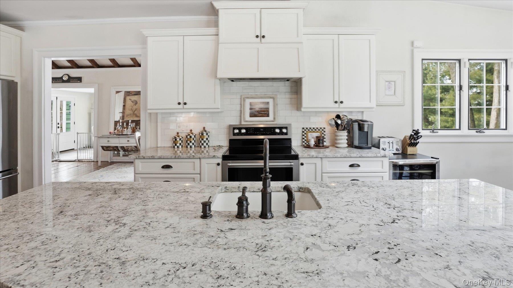 #14 photo, 5 Wendover Road, Setauket , NY 11733