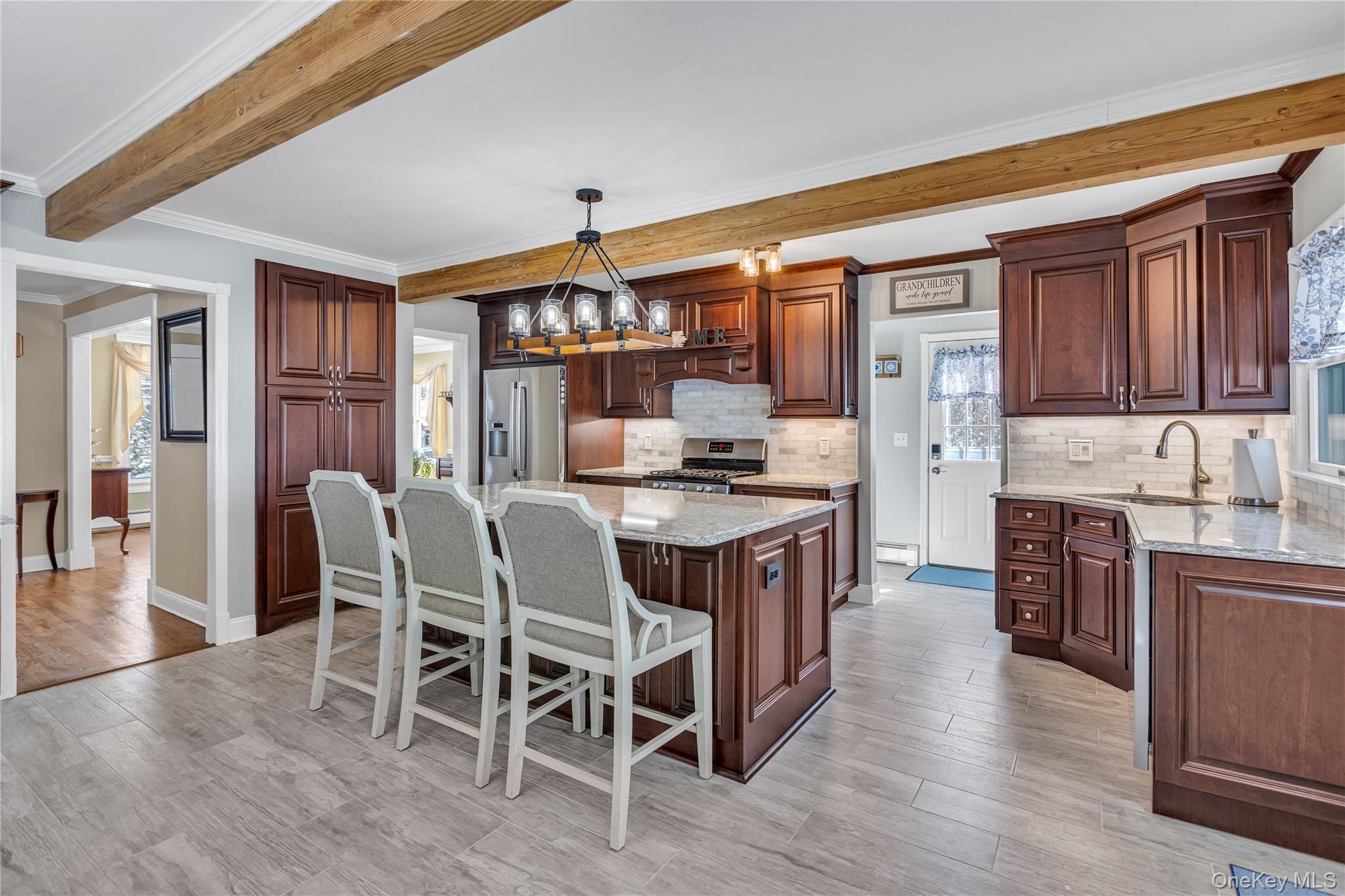 #9 photo, 251 Vineyard Road, সাফোক কাউন্টি Huntington Bay , NY 11743