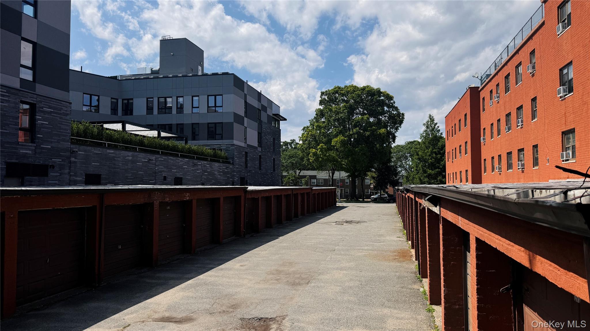 #9 photo, 14133 78th Ave, কুইন্‌স Kew Garden Hills , NY 11367