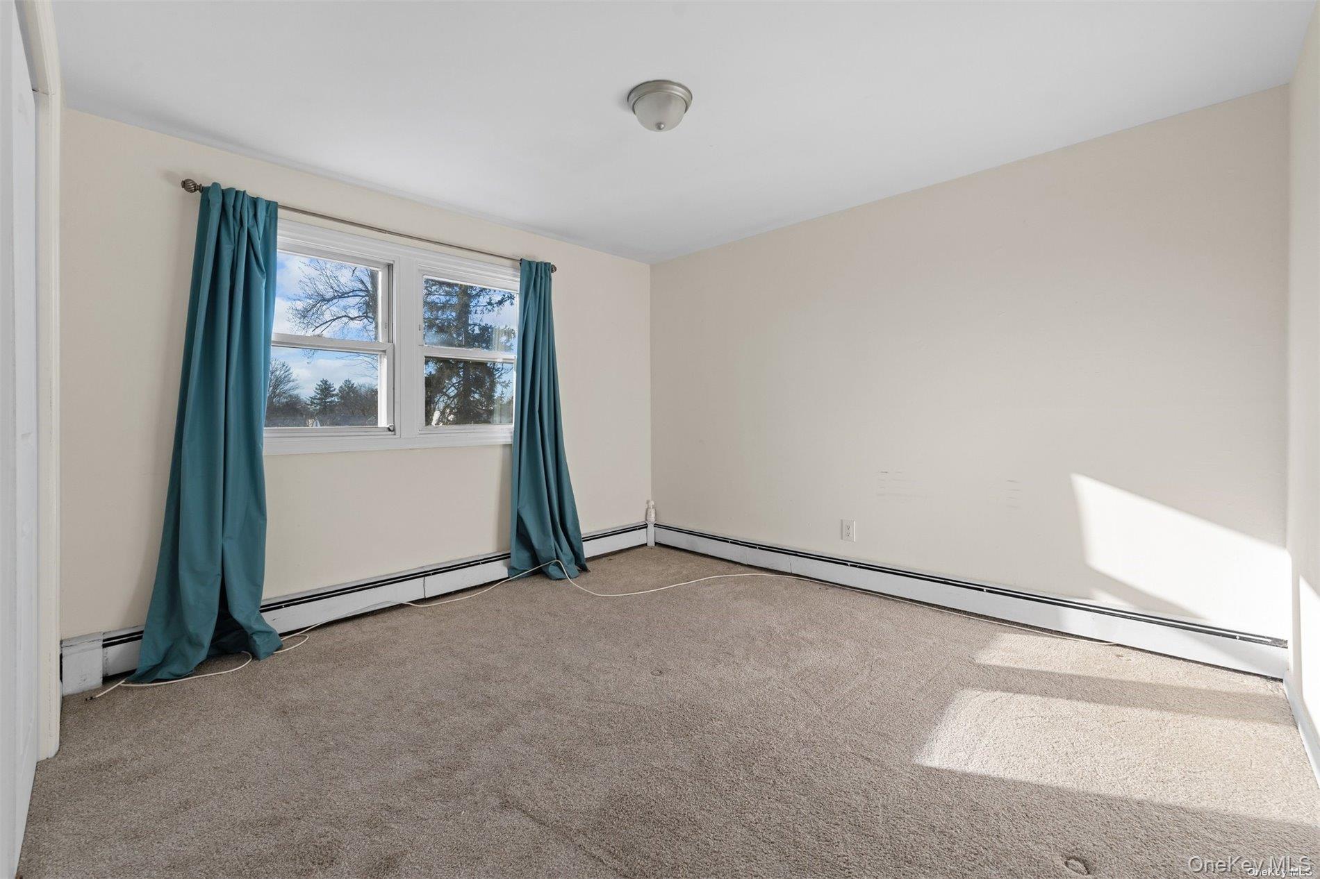 #7 photo, 733 14th Street, West Babylon , NY 11704