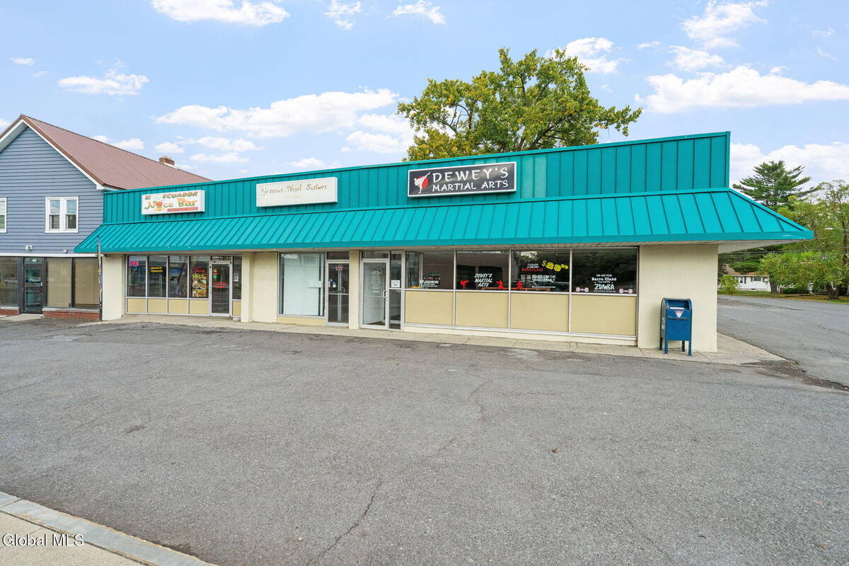 #3 photo, 175-179 Columbia Turnpike, East Greenbush , NY 12144