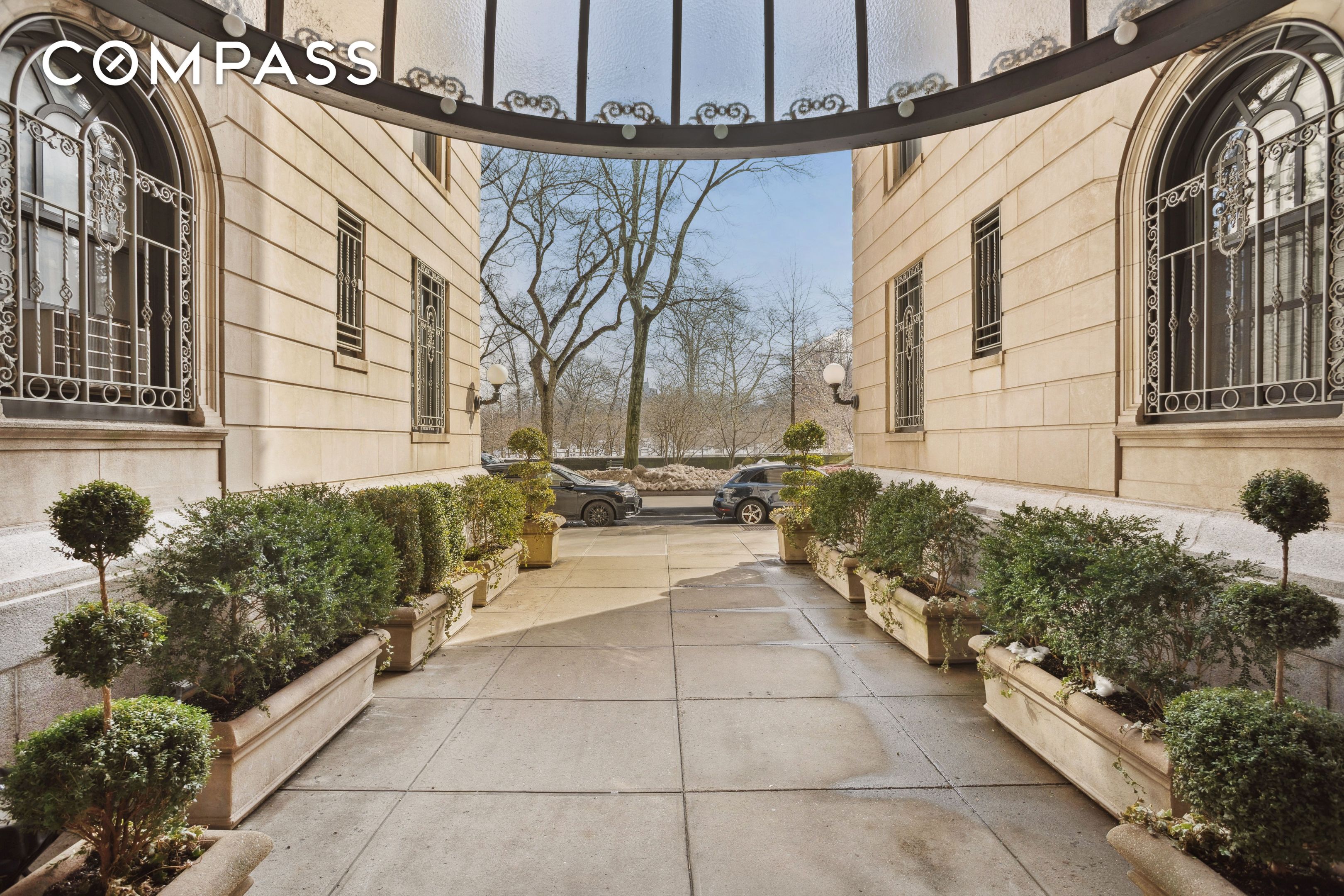 #13 photo, 333 Central Park W, Upper West Side , NY 10025