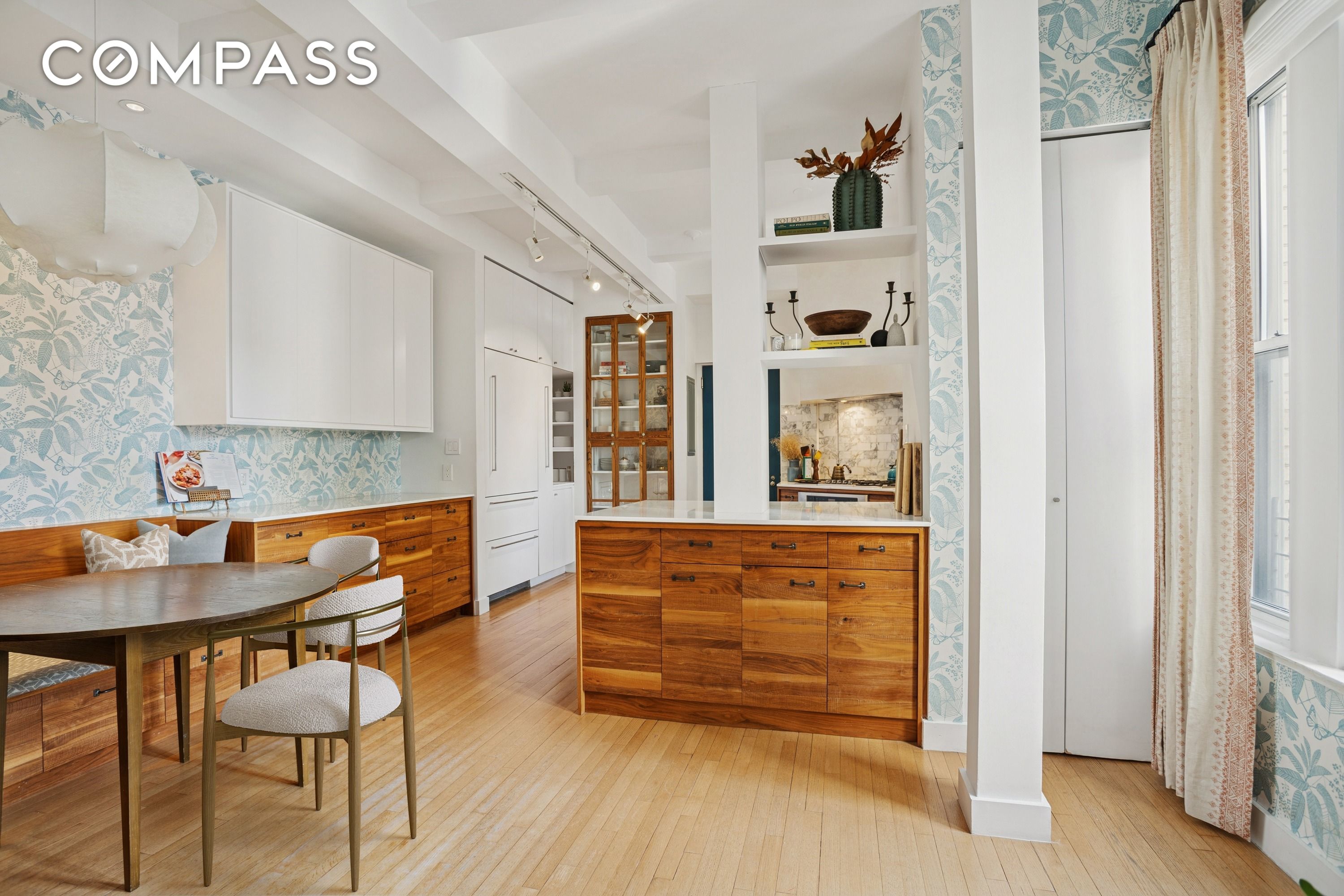 #3 photo, 333 Central Park W, Upper West Side , NY 10025