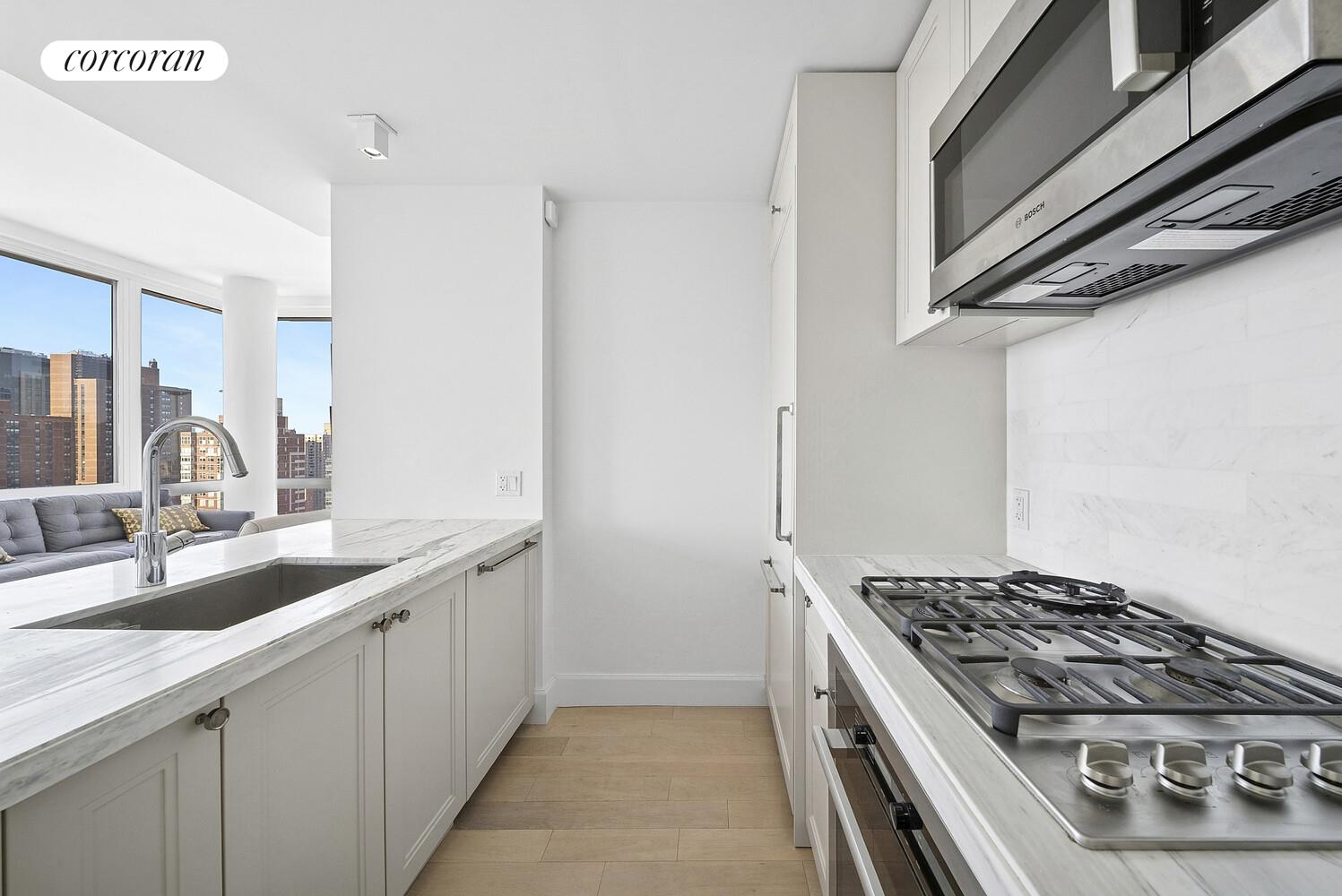 #4 photo, 389 E 89TH Street, 맨해튼 Yorkville , NY 10128