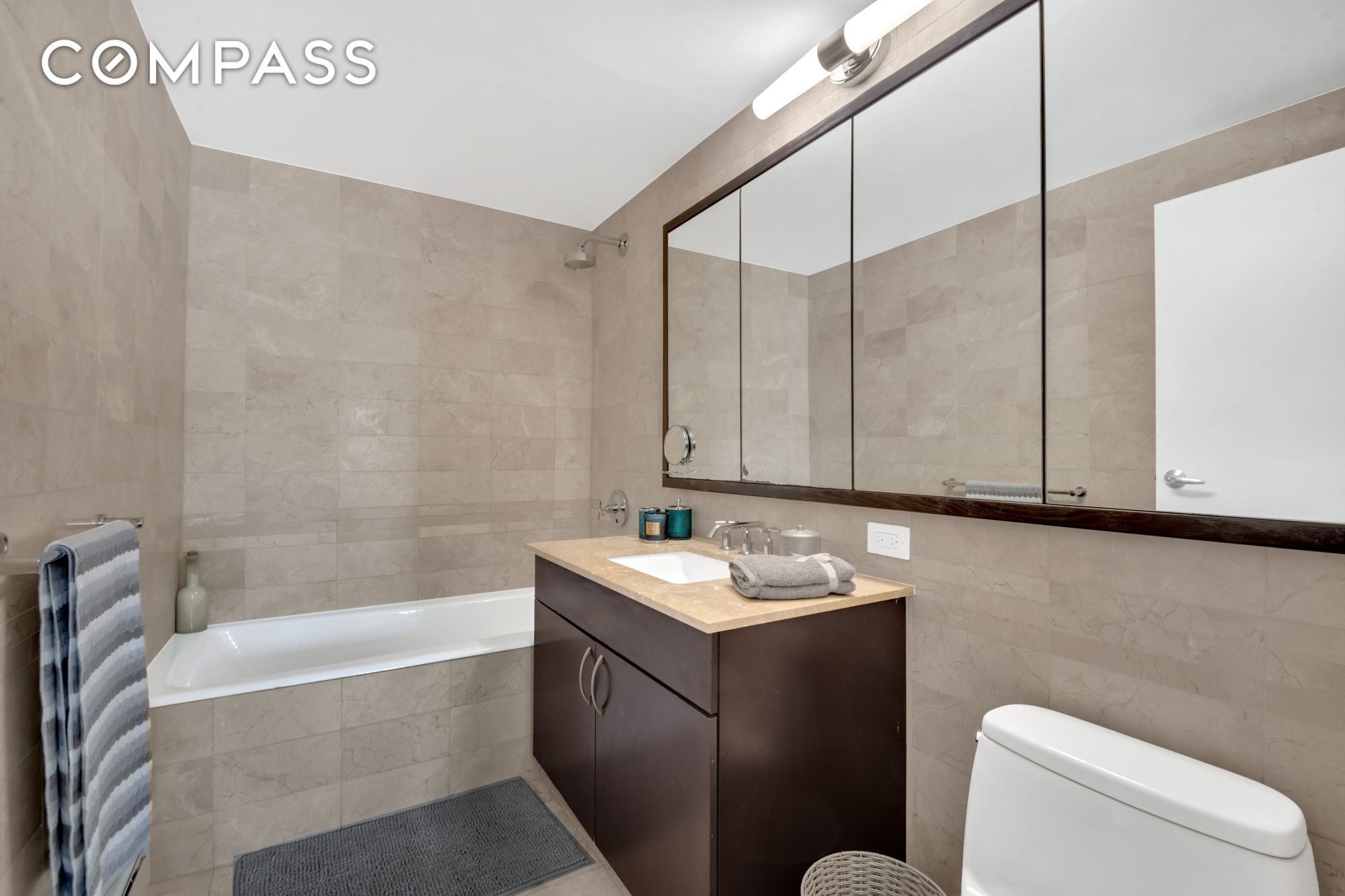 #11 photo, New York City, Harlem , NY 10026