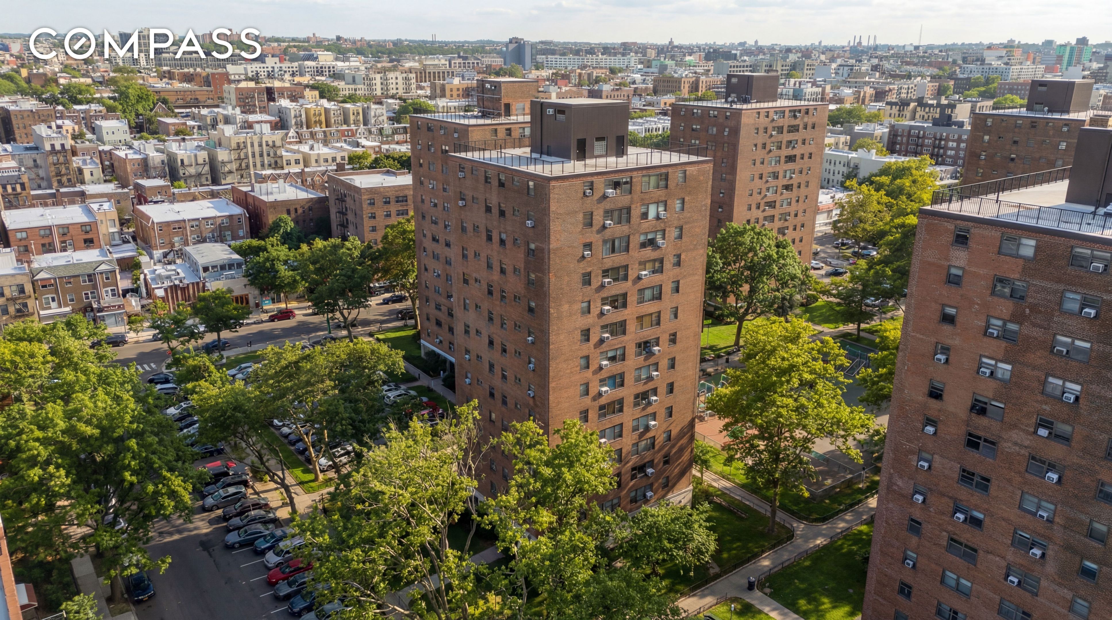 #18 photo, 21-80 33rd Road, Astoria , NY 11106