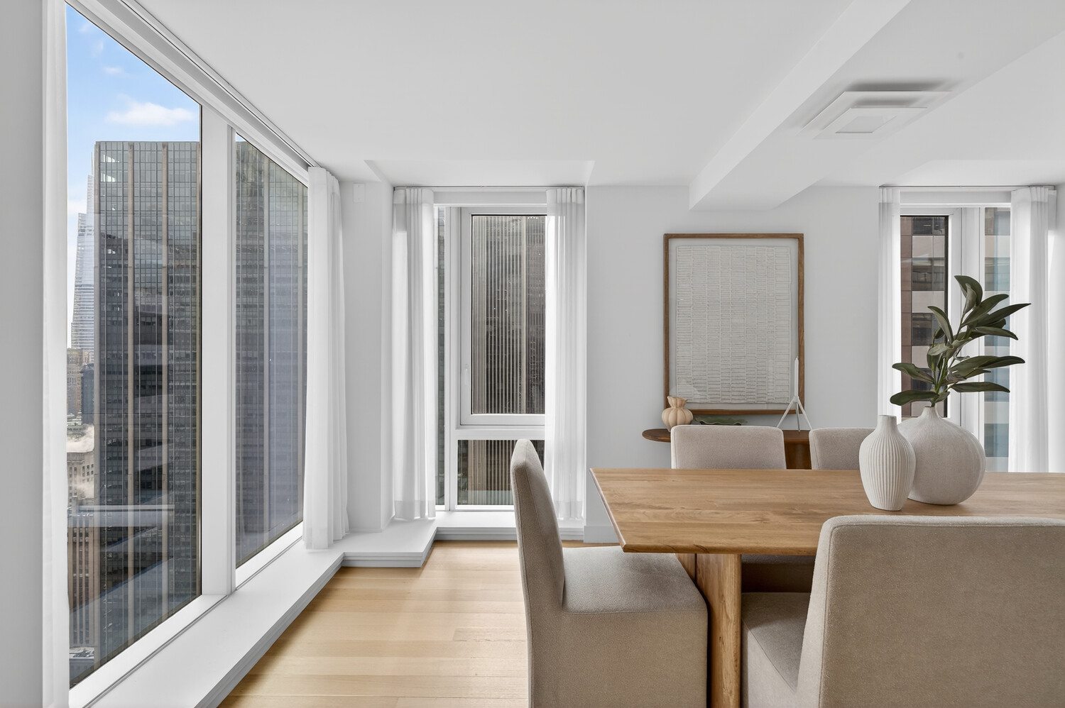 #9 photo, 135 W 52ND Street, Midtown , NY 10019