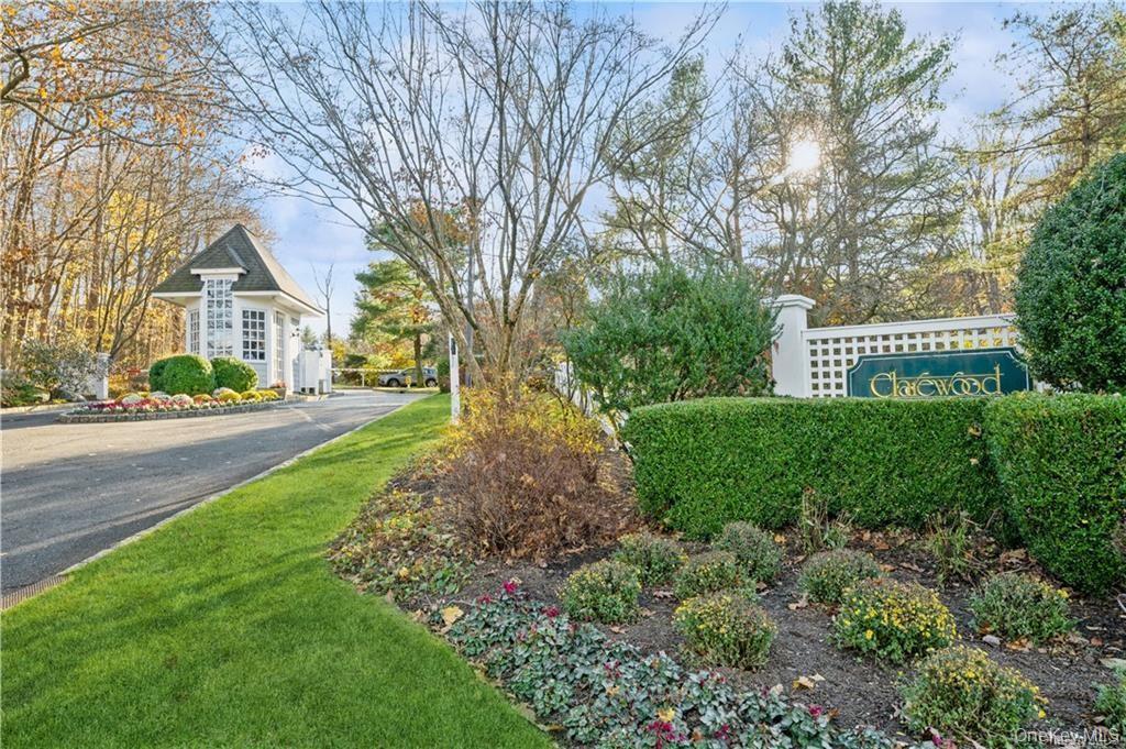 #1 photo, 6 Berrybush Lane, Hastings-on-Hudson , NY 10706