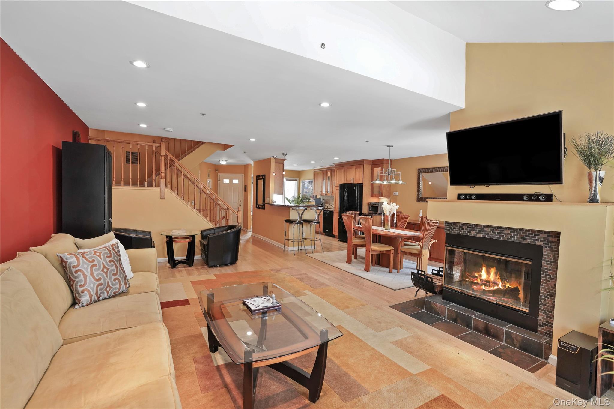 #6 photo, 6 Berrybush Lane, Hastings-on-Hudson , NY 10706