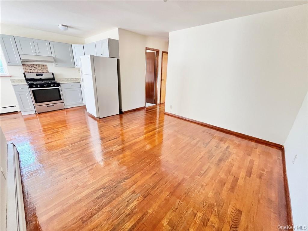 #4 photo, 66 Oak Street, Port Chester , NY 10573