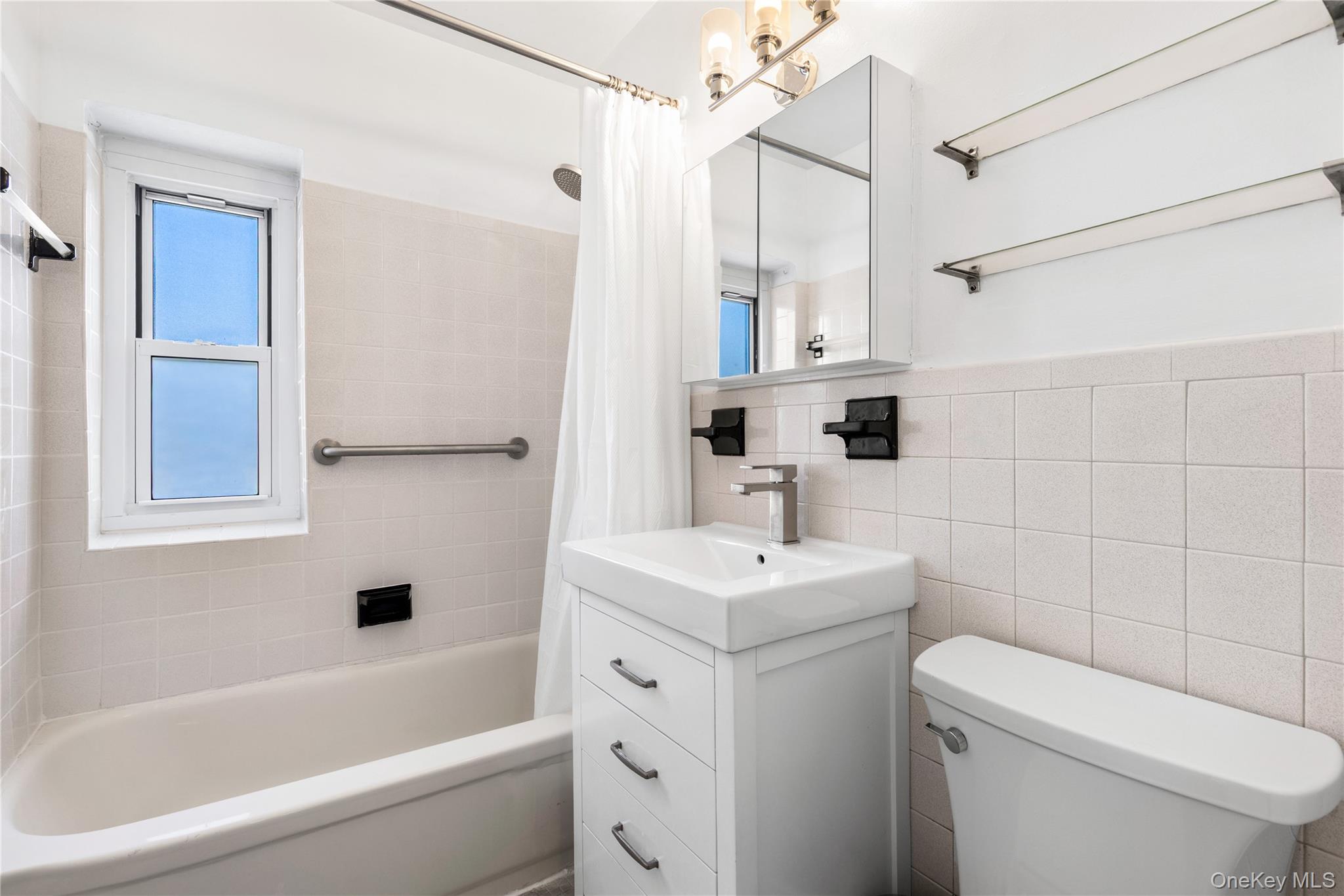 #11 photo, 45 E Hartsdale Avenue, Hartsdale , NY 10530