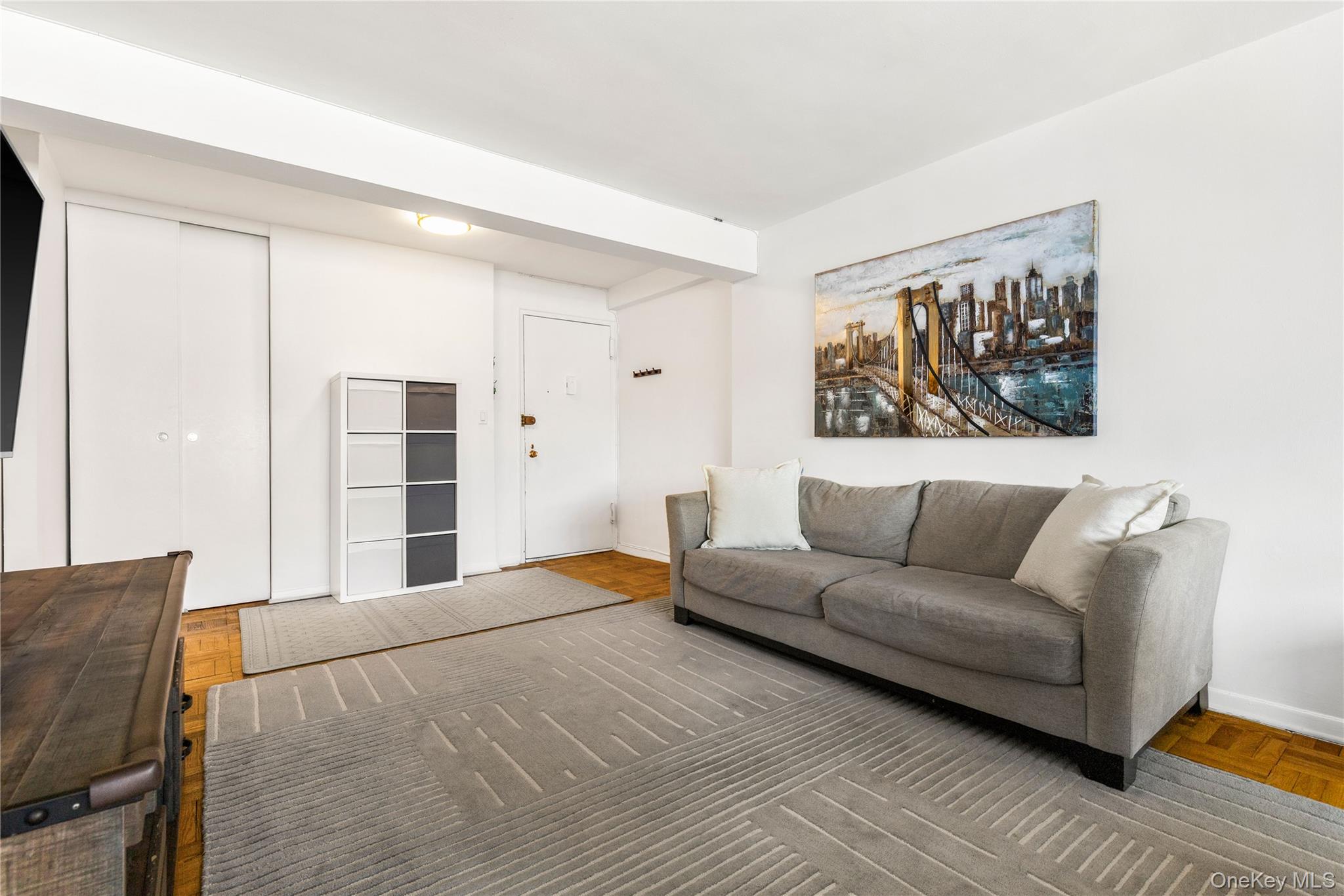 #5 photo, 45 E Hartsdale Avenue, Hartsdale , NY 10530