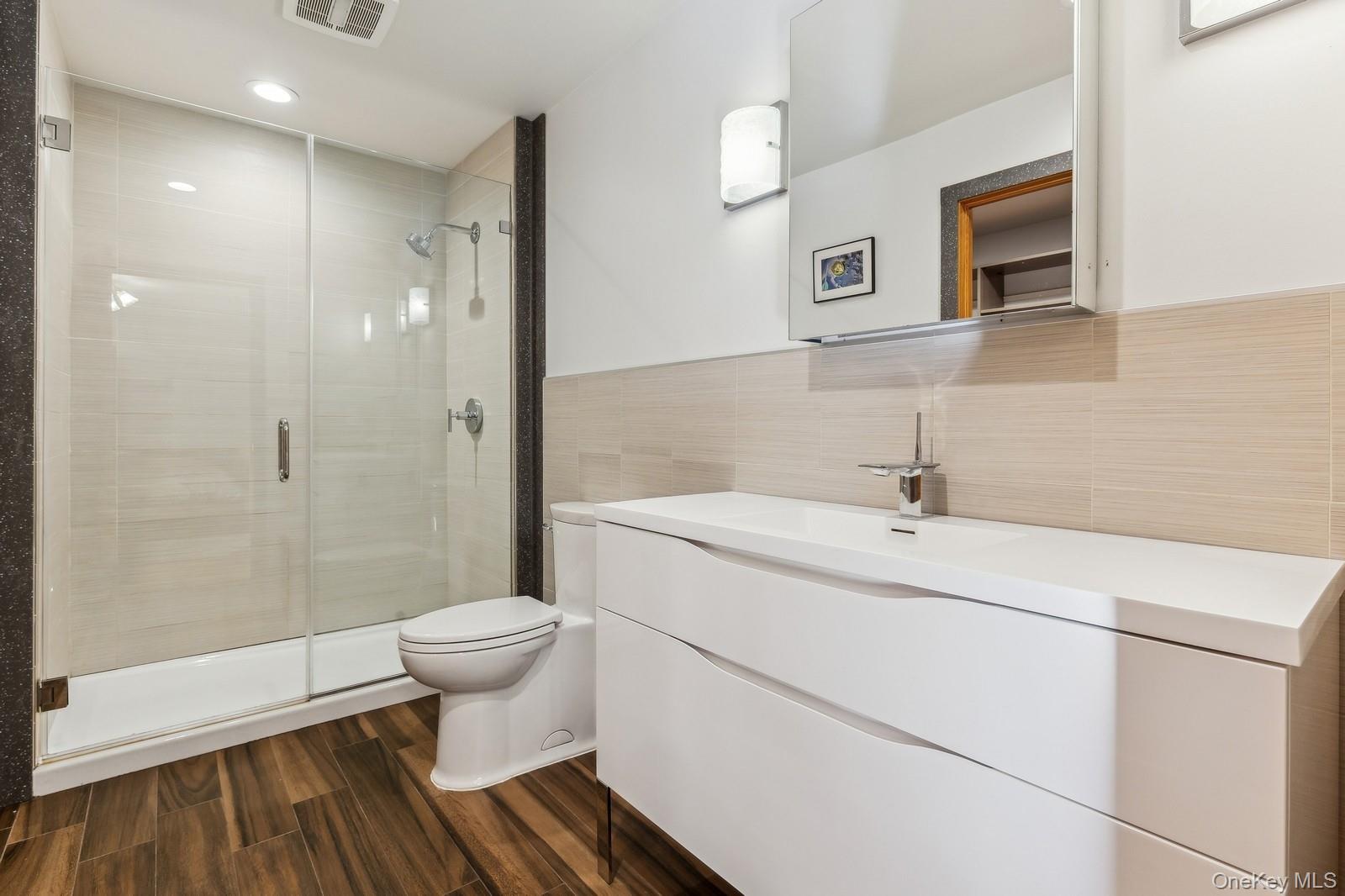 #17 photo, 2905 Private Road, Саффолк ‖ East Marion , NY 11939