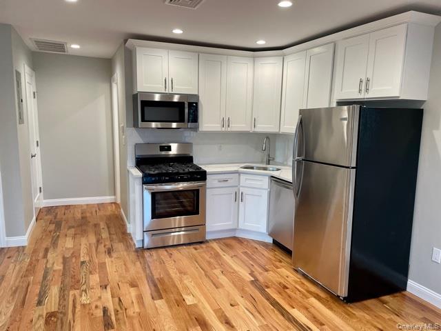 #3 photo, 101 Davison Avenue, 長島 Lynbrook , NY 11563