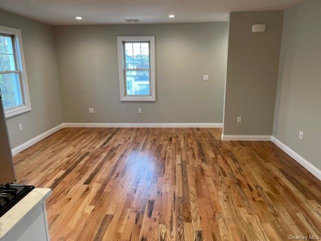 #5 photo, 101 Davison Avenue, 長島 Lynbrook , NY 11563