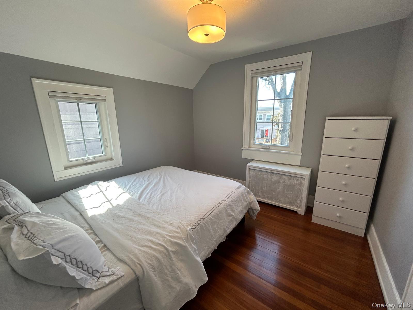 #7 photo, 17 Cottonwood Road, Port Washington , NY 11050