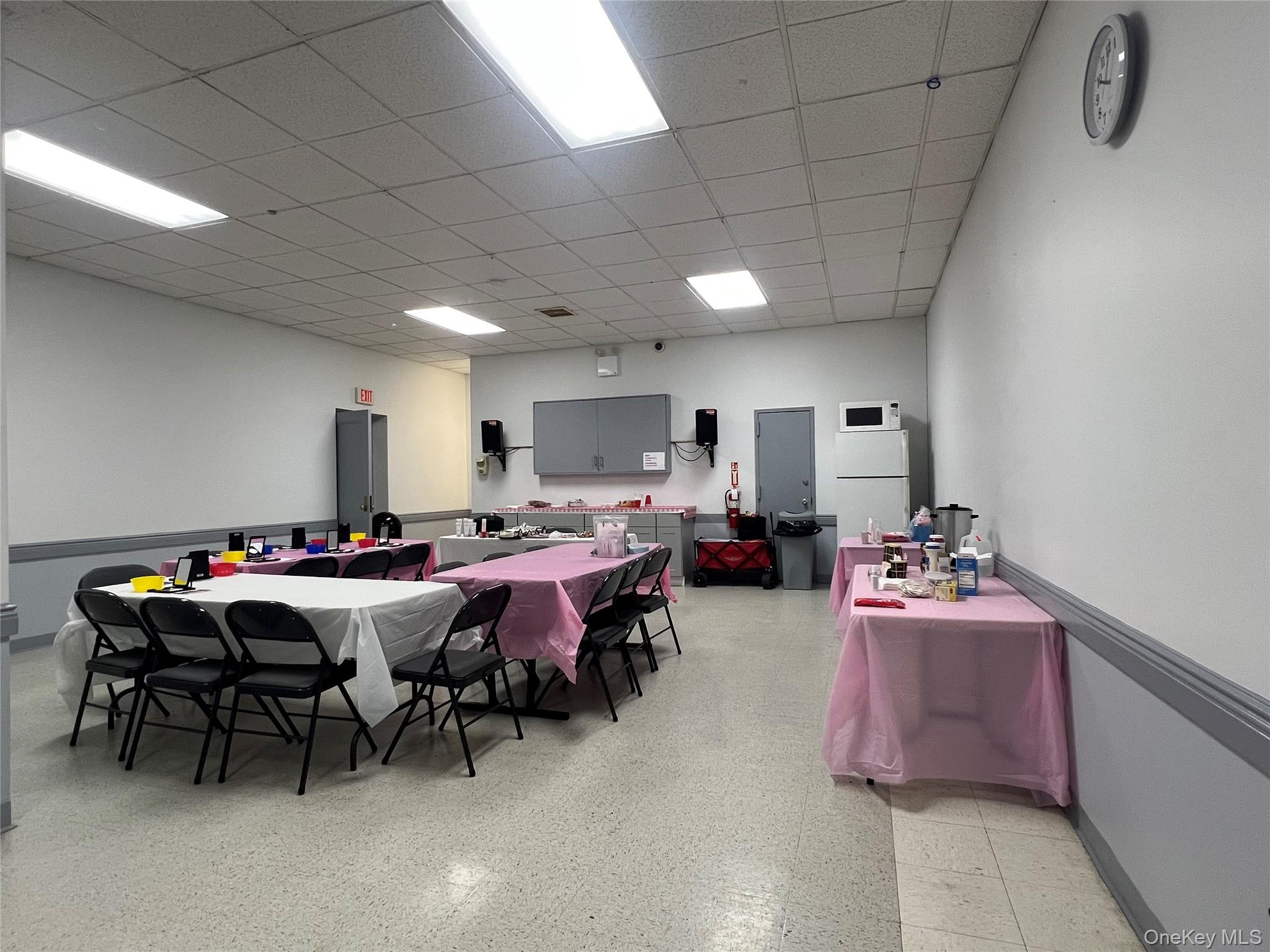 #13 photo, 1853 Central Park Avenue, Yonkers , NY 10710