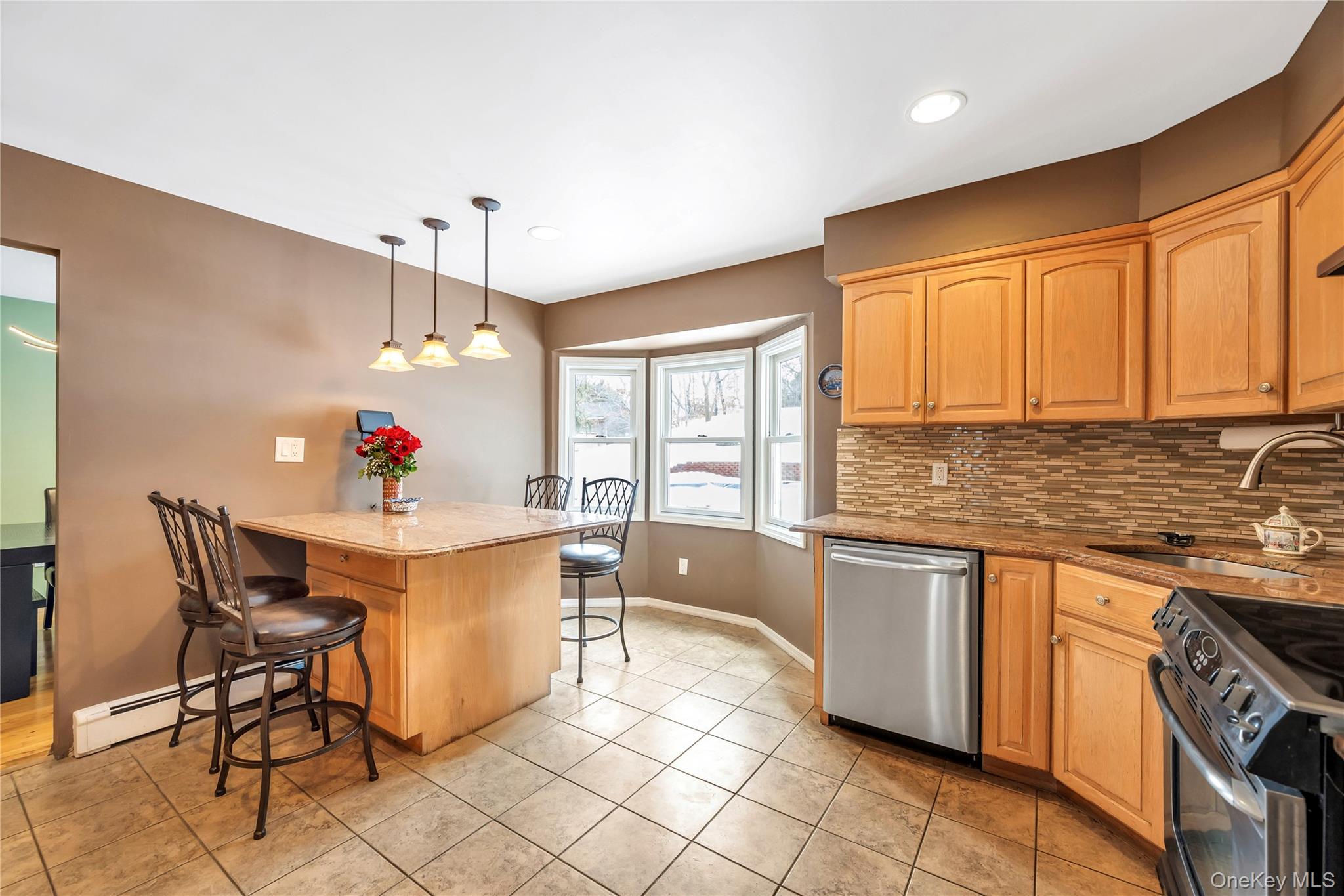 #16 photo, 132 Midwood Avenue, Nesconset , NY 11767