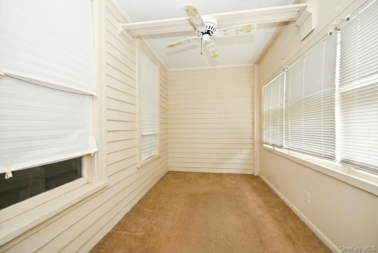 #6 photo, 72-19 72nd Street, Куинс ‖ Glendale , NY 11385