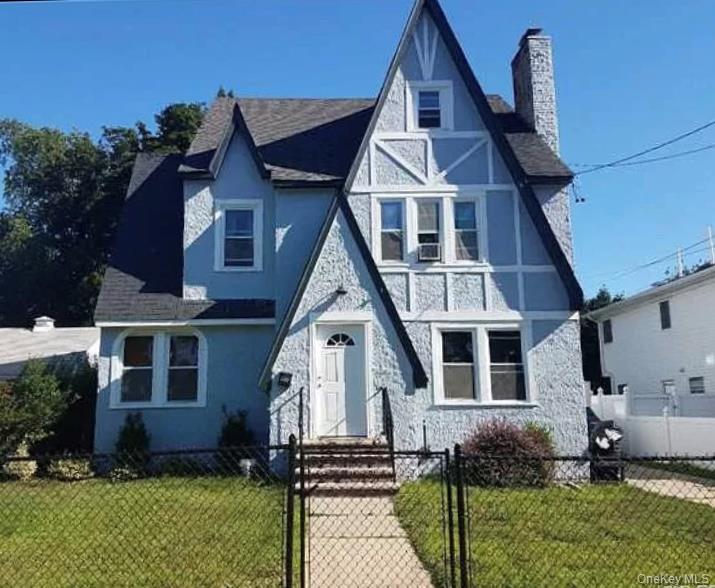 #1 photo, 17 Hope Street, Hempstead , NY 11550