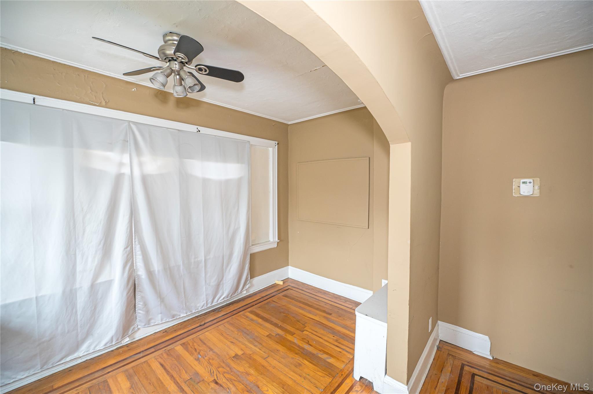 #4 photo, 17 Hope Street, Hempstead , NY 11550