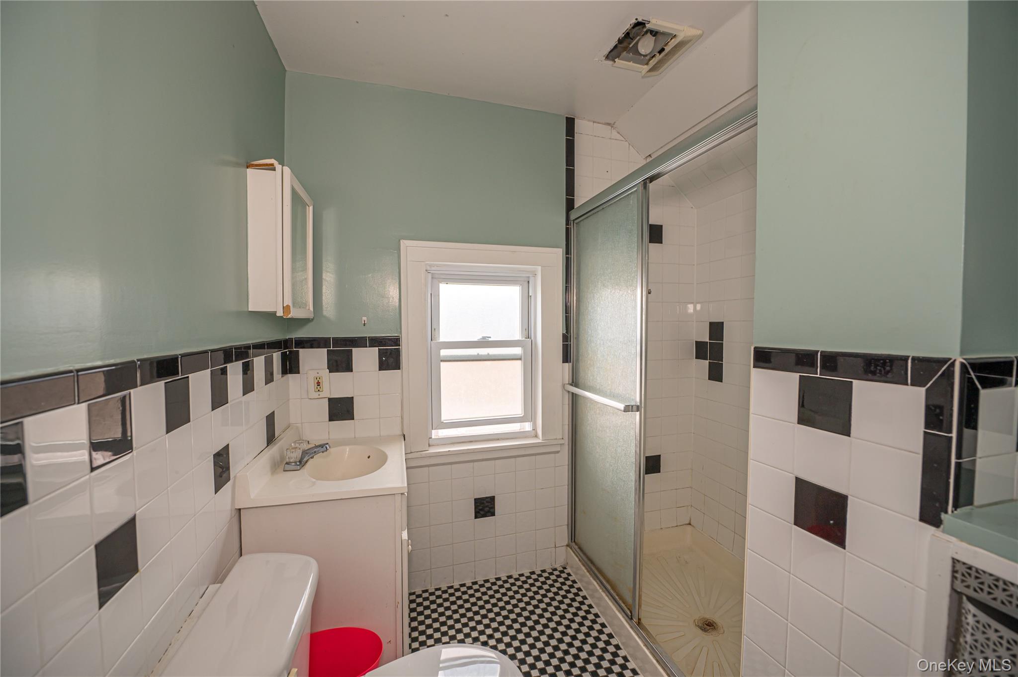 #8 photo, 17 Hope Street, Hempstead , NY 11550