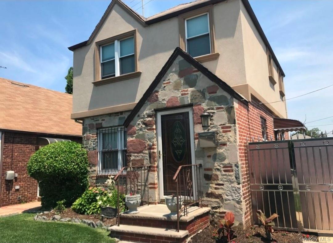 #1 photo, 131-07 Van Wyck Expressway, 뉴욕퀸즈 Jamaica , NY 11436