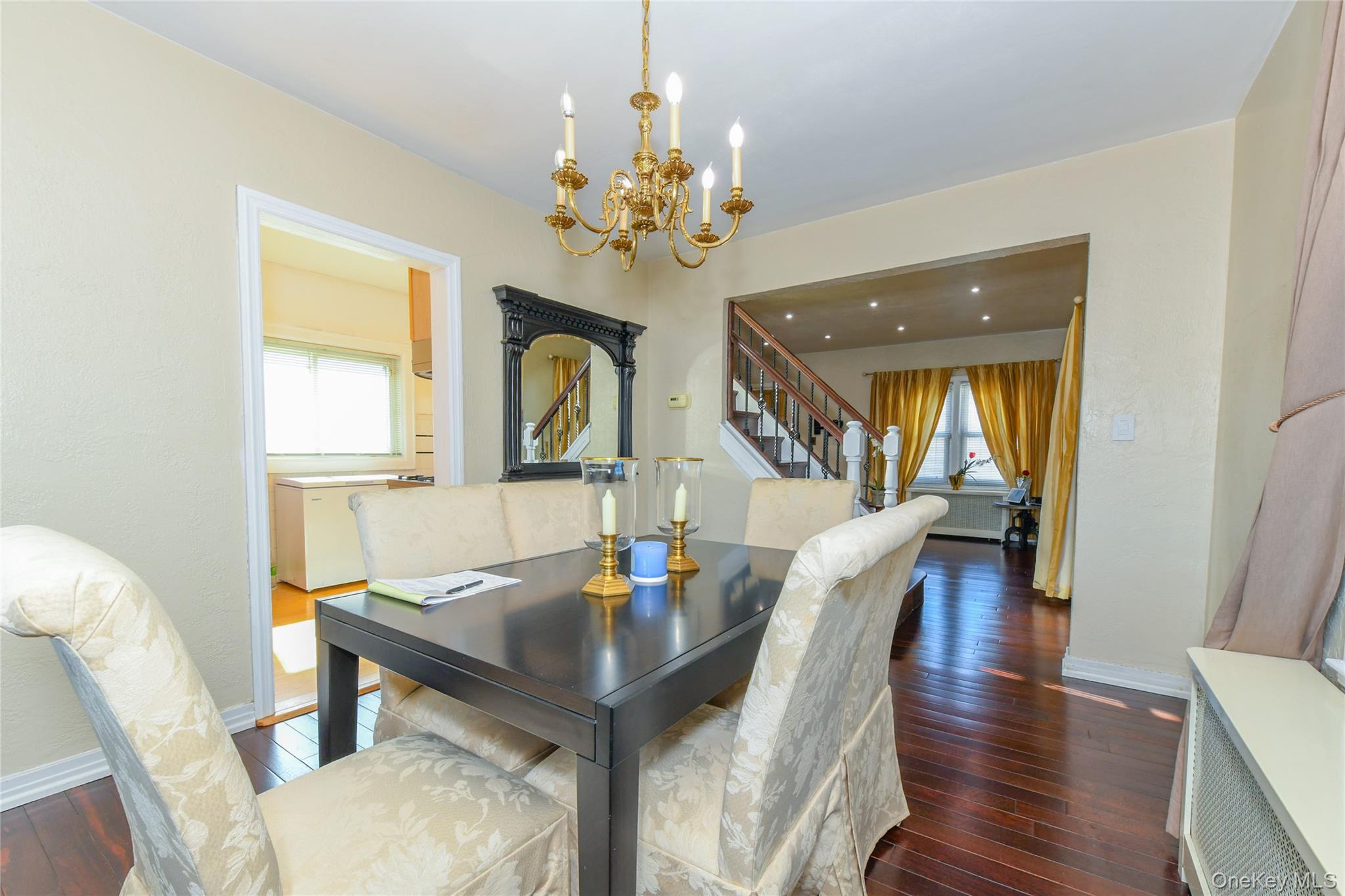 #17 photo, 131-07 Van Wyck Expressway, 뉴욕퀸즈 Jamaica , NY 11436