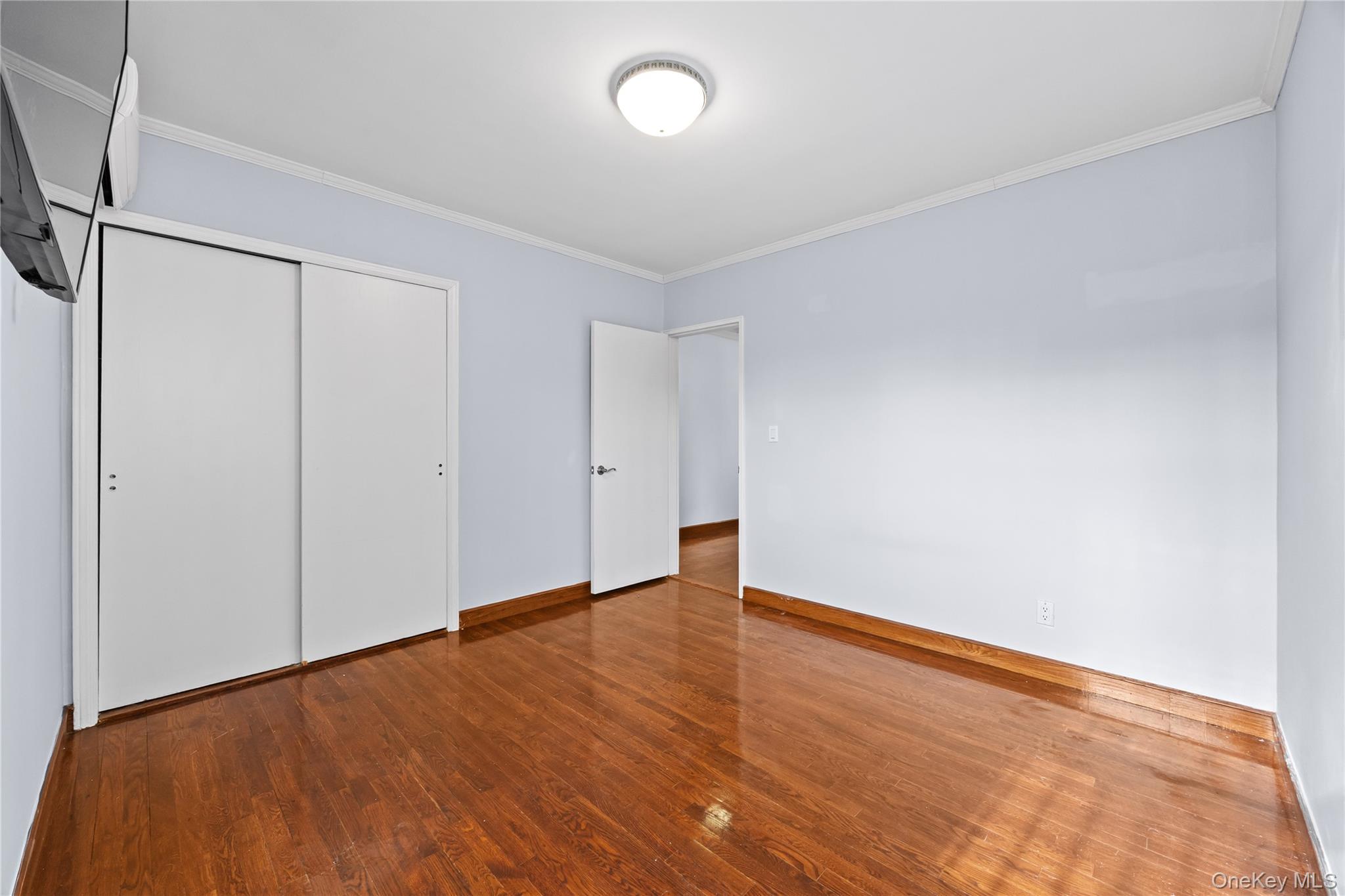 #12 photo, 198-06 51st Avenue, Fresh Meadows , NY 11365