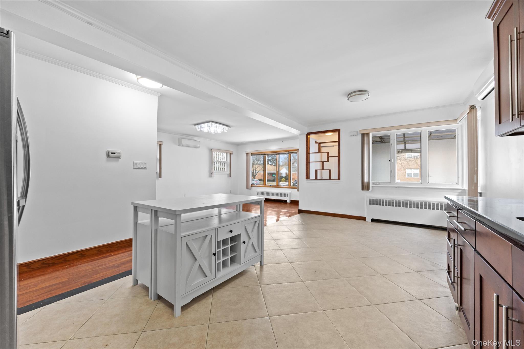 #7 photo, 198-06 51st Avenue, Fresh Meadows , NY 11365