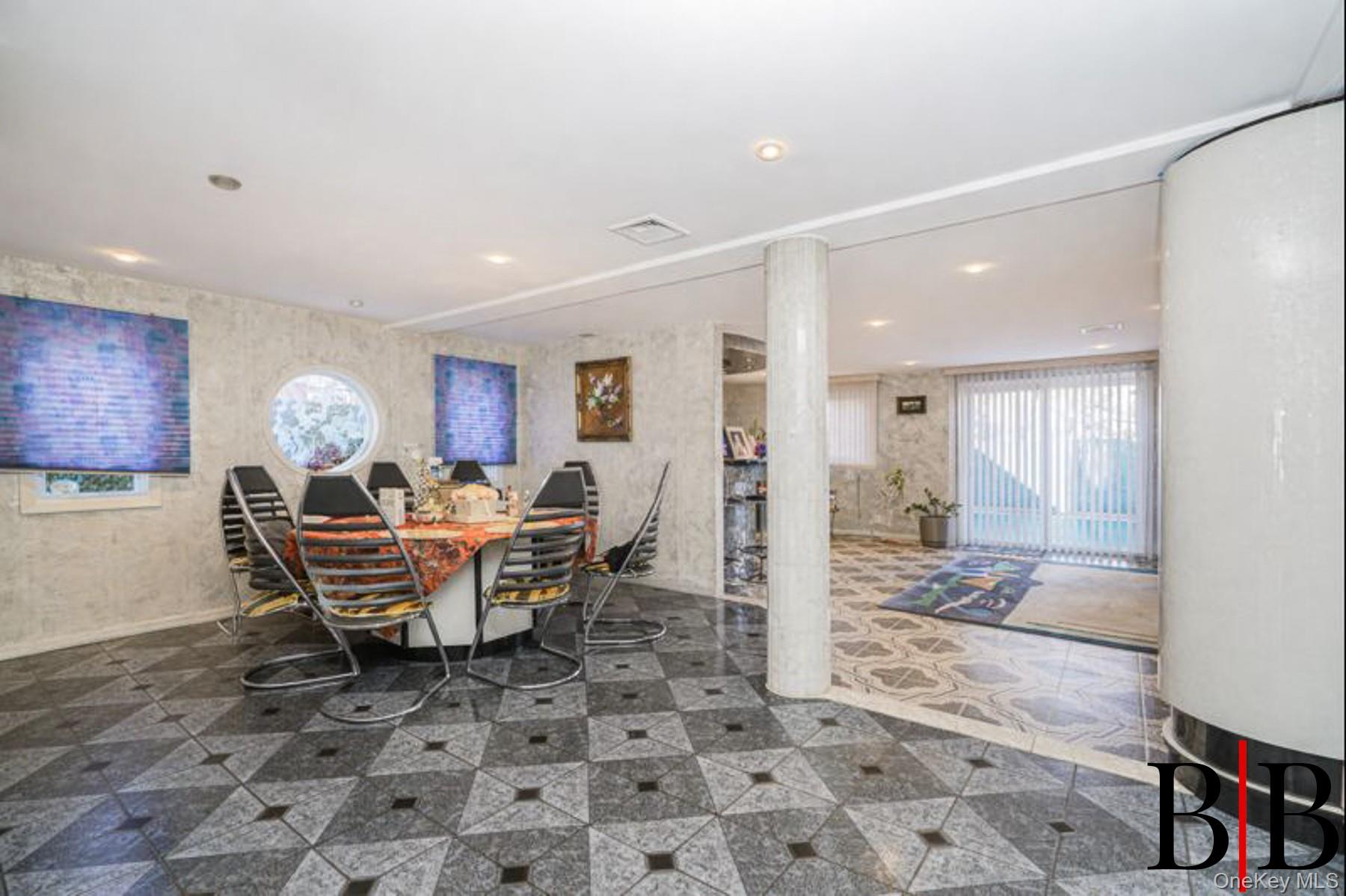 #10 photo, 215 Arkansas Drive, 브루클린 Brooklyn , NY 11234